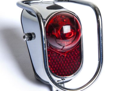 Zadní LED světlo s ochrannou mřížkou